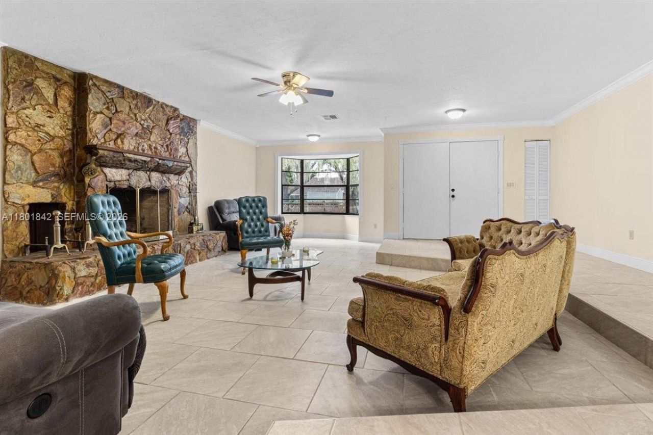 2141 Oak Beach Blvd, Sebring, FL 33875 Photo