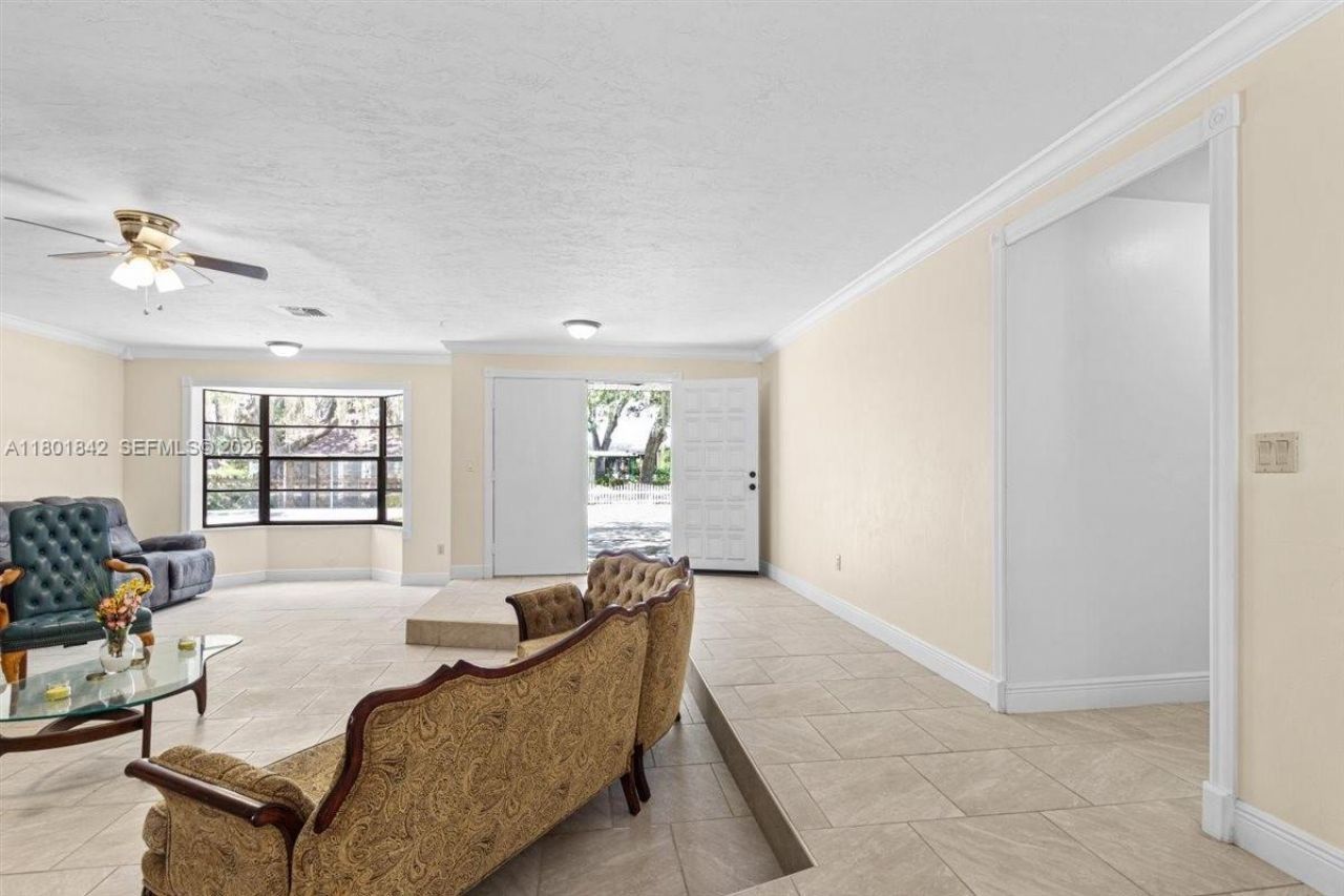 2141 Oak Beach Blvd, Sebring, FL 33875 Photo