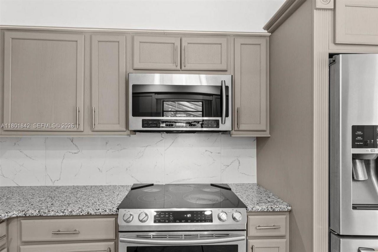 2141 Oak Beach Blvd, Sebring, FL 33875 Photo