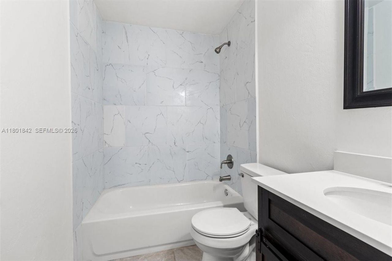 2141 Oak Beach Blvd, Sebring, FL 33875 Photo