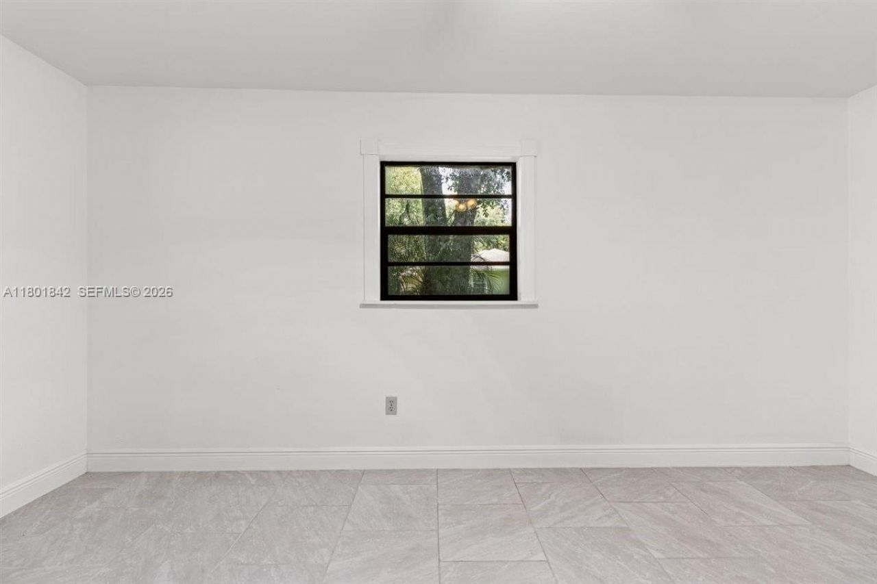 2141 Oak Beach Blvd, Sebring, FL 33875 Photo