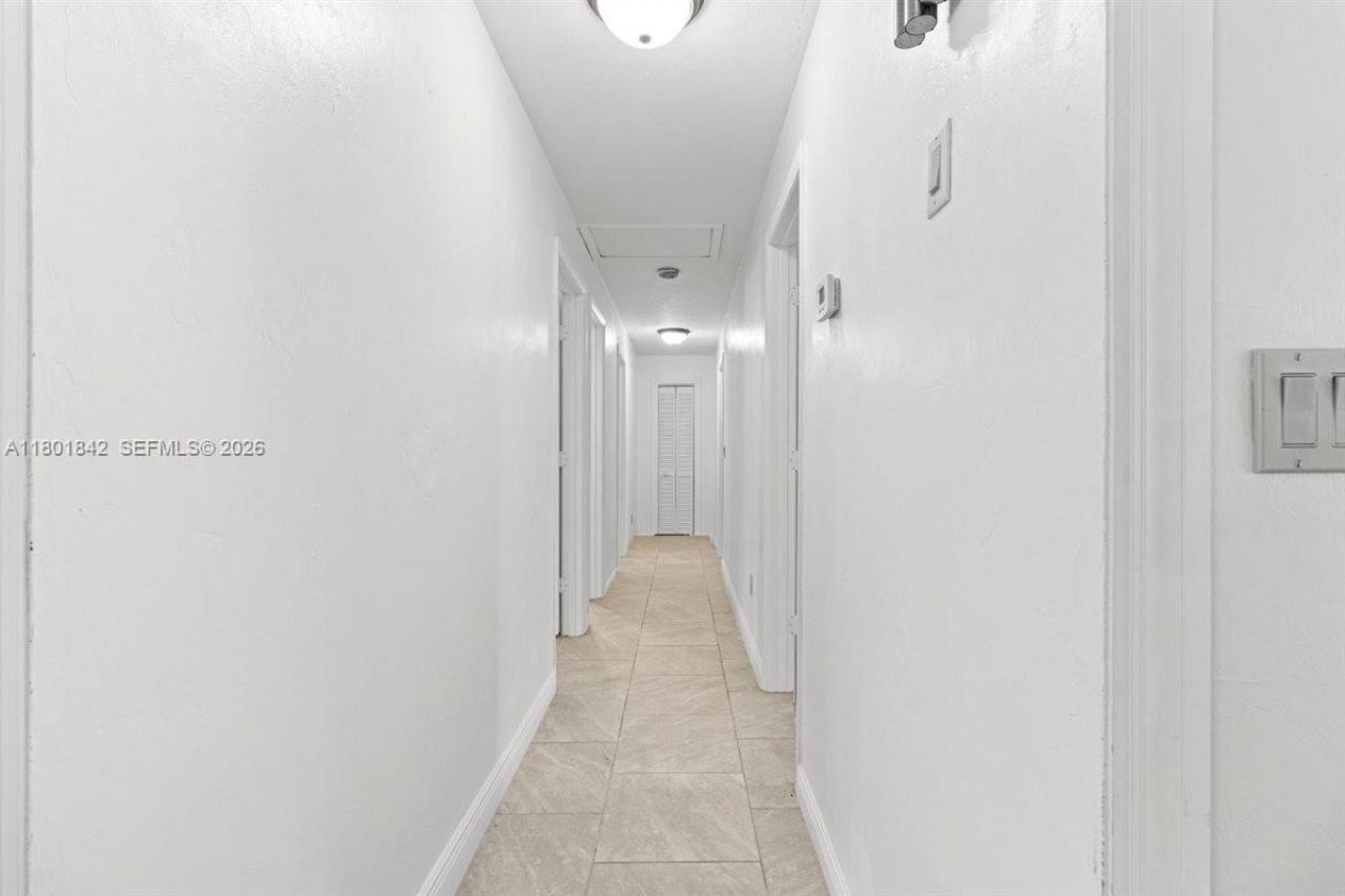 2141 Oak Beach Blvd, Sebring, FL 33875 Photo