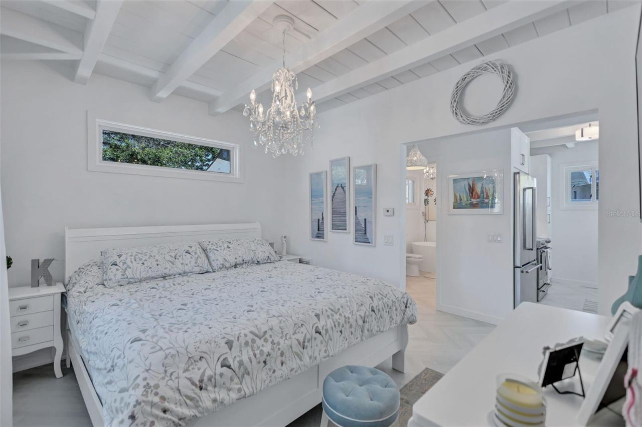 643 Calle Del Otono, Sarasota, FL 34242 Photo