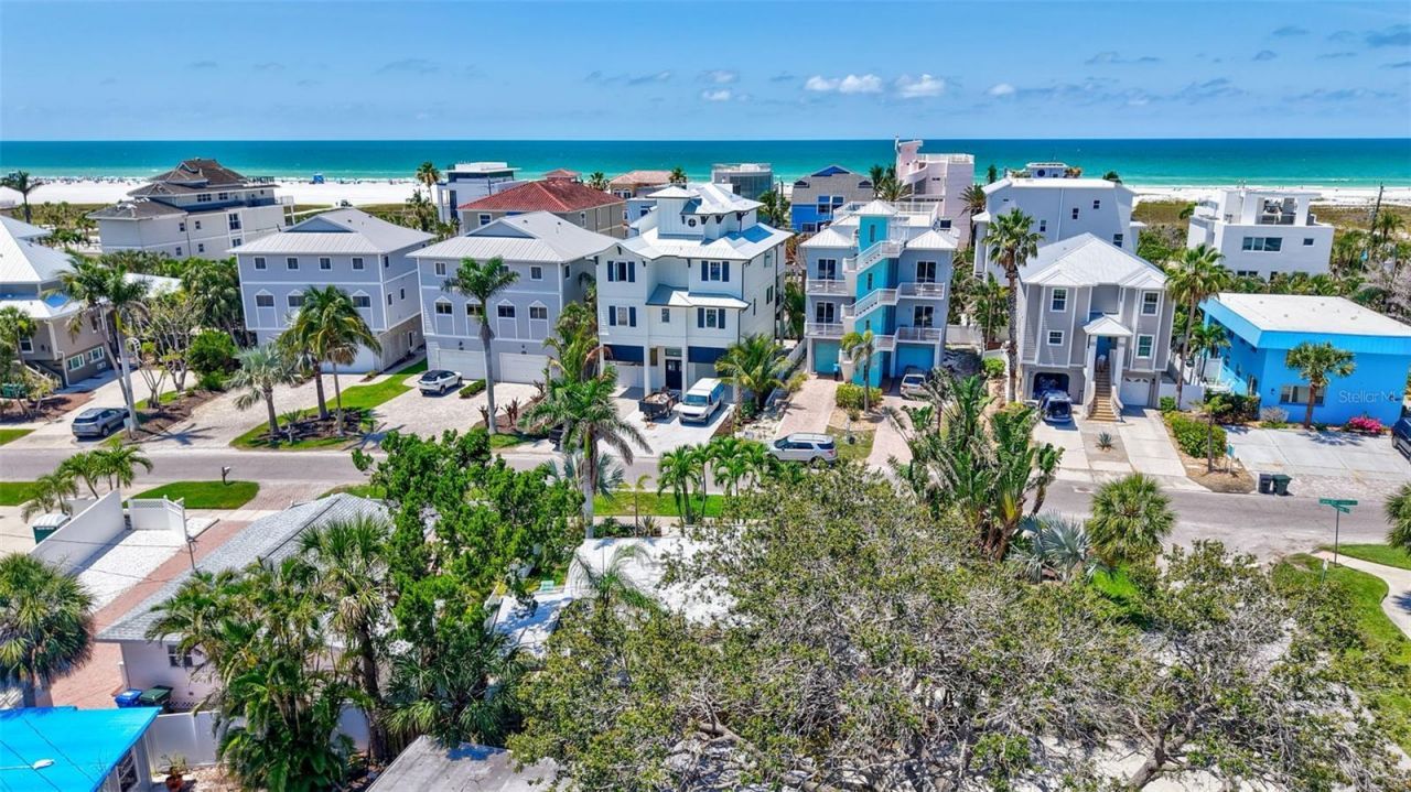 643 Calle Del Otono, Sarasota, FL 34242 Photo