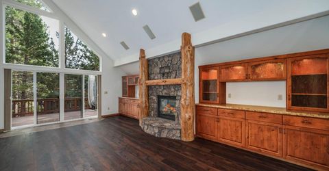 1140 Sioux Street, South Lake Tahoe, CA 96150 Photo