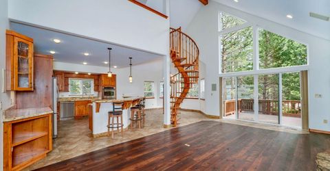 1140 Sioux Street, South Lake Tahoe, CA 96150 Photo