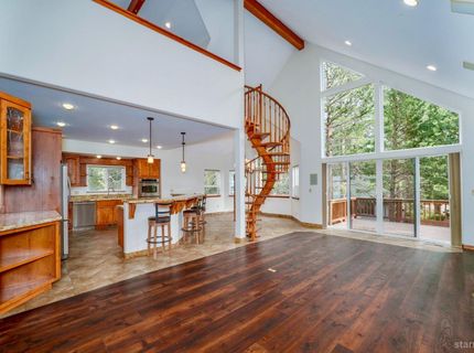 1140 Sioux Street, South Lake Tahoe, CA 96150 Photo