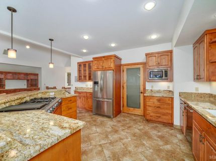 1140 Sioux Street, South Lake Tahoe, CA 96150 Photo