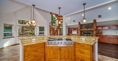 1140 Sioux Street, South Lake Tahoe, CA 96150 Photo