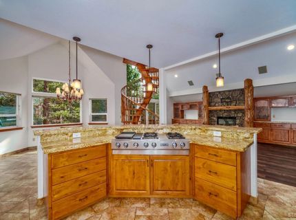 1140 Sioux Street, South Lake Tahoe, CA 96150 Photo