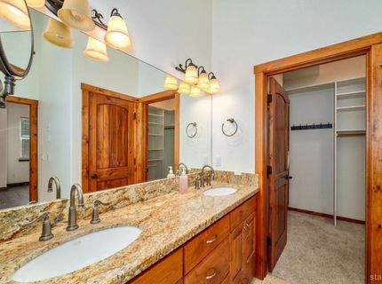 1140 Sioux Street, South Lake Tahoe, CA 96150 Photo