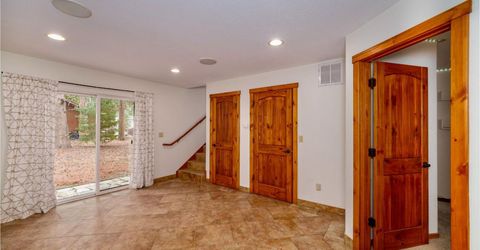 1140 Sioux Street, South Lake Tahoe, CA 96150 Photo