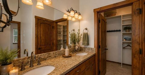 1140 Sioux Street, South Lake Tahoe, CA 96150 Photo