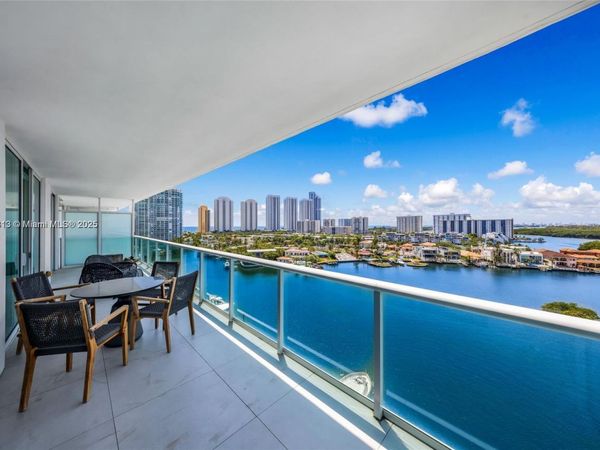 400 Sunny Isles, Unit 1106, Sunny Isles Beach, FL 33160