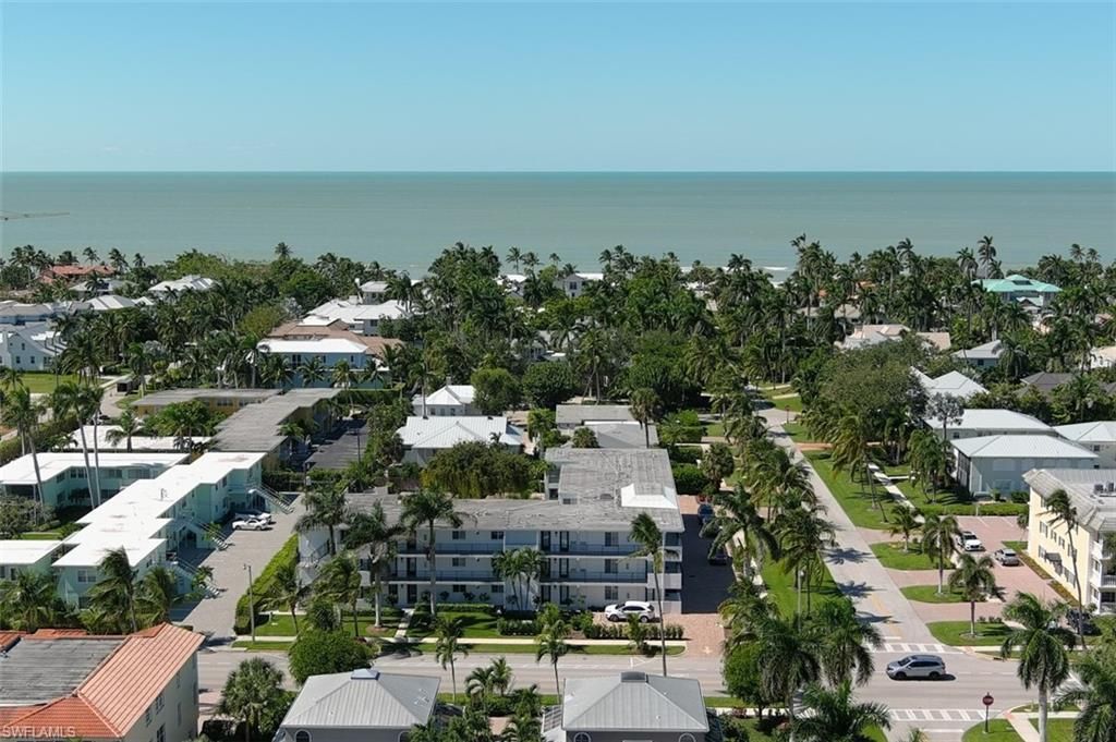 250 7th Ave S, Unit 305, Naples, FL 34102 Photo