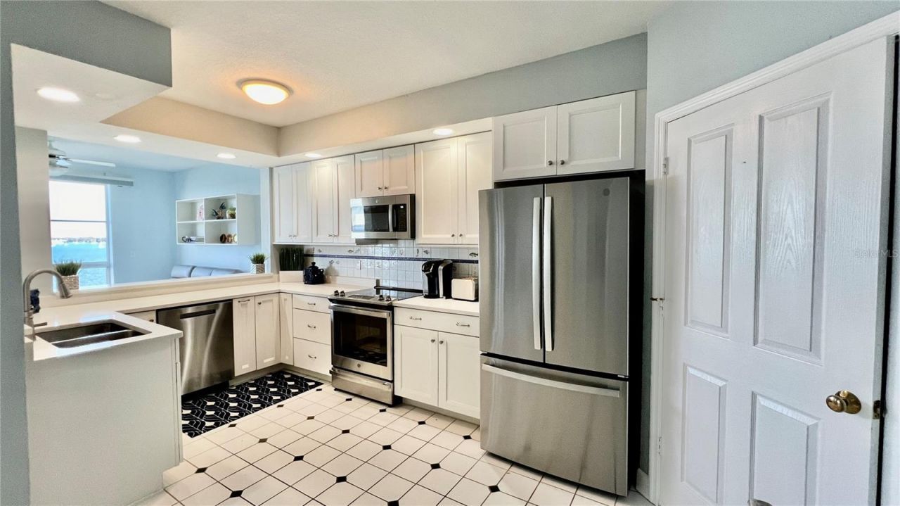 4981 Bacopa Lane S, Unit 602, Saint Petersburg, FL 33715 Photo