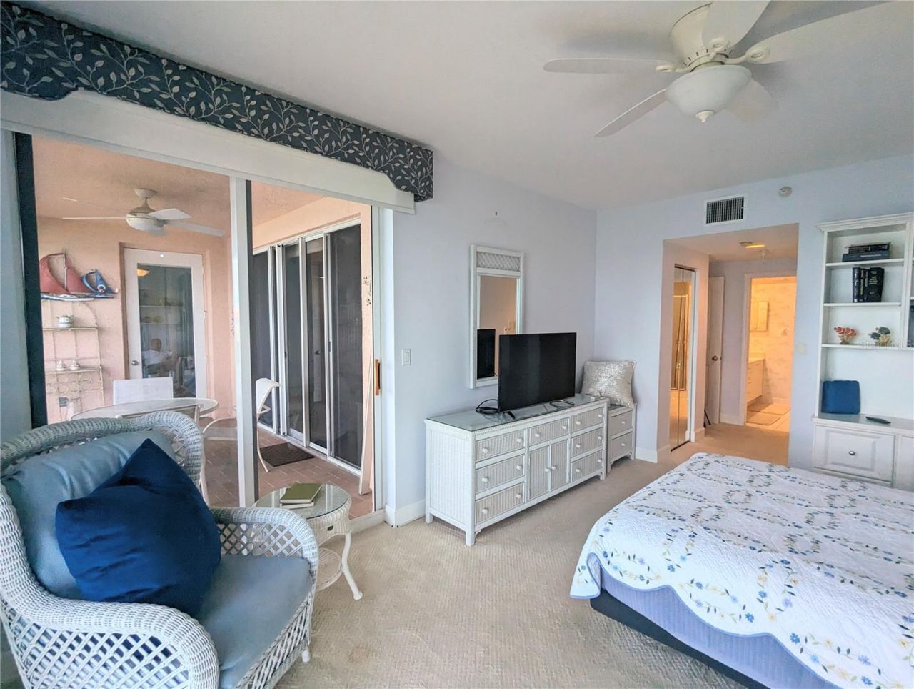 4981 Bacopa Lane S, Unit 602, Saint Petersburg, FL 33715 Photo