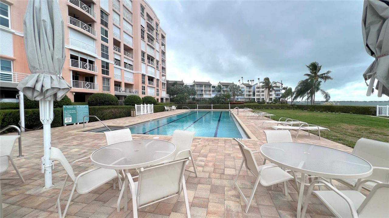 4981 Bacopa Lane S, Unit 602, Saint Petersburg, FL 33715 Photo