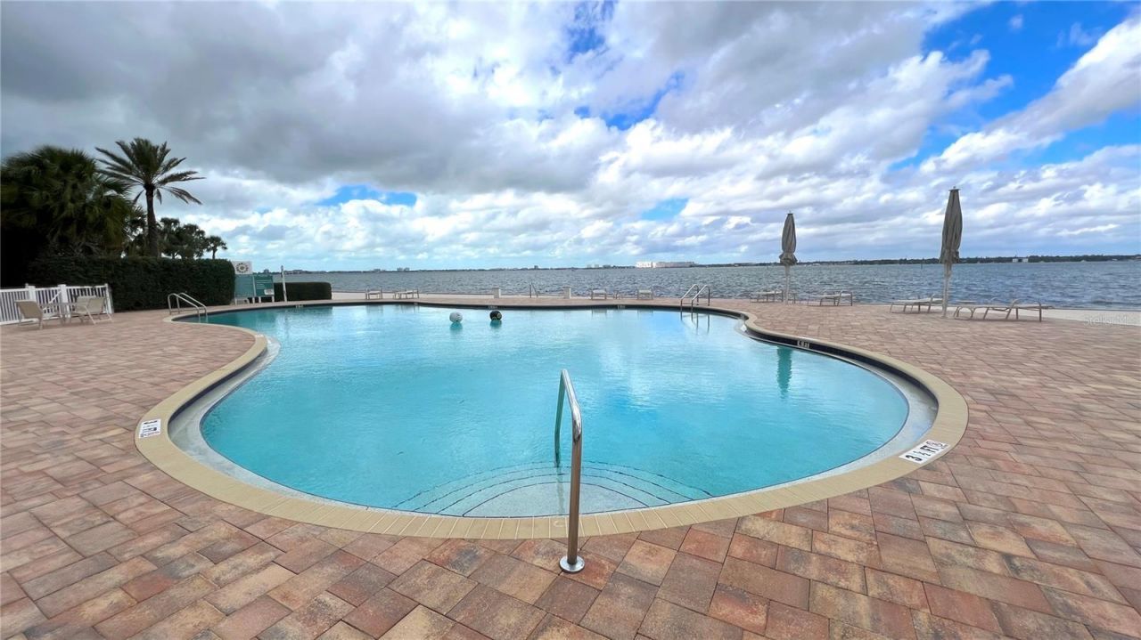4981 Bacopa Lane S, Unit 602, Saint Petersburg, FL 33715 Photo