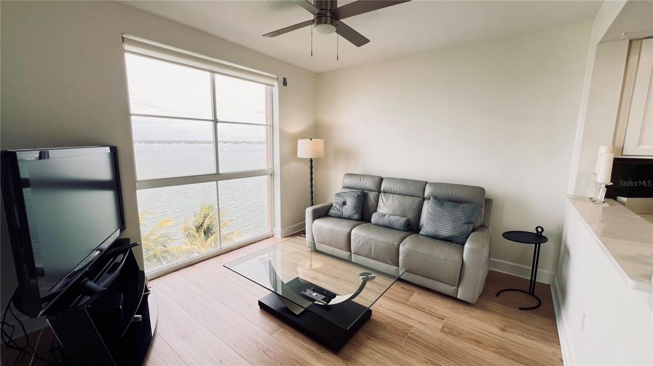 4981 Bacopa Lane S, Unit 602, Saint Petersburg, FL 33715 Photo