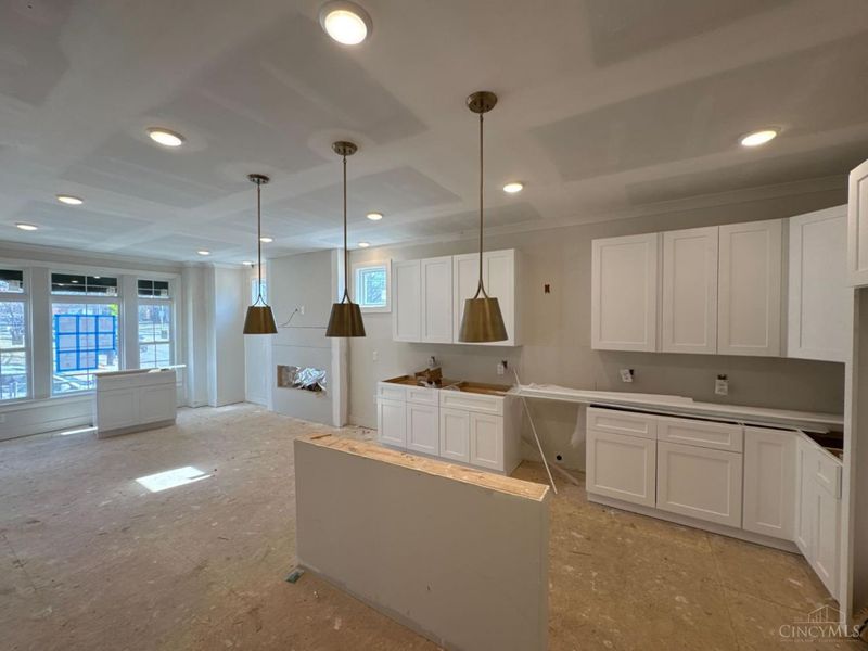 5001 Anderson Place, Unit 8, Cincinnati, OH 45227 Photo 2