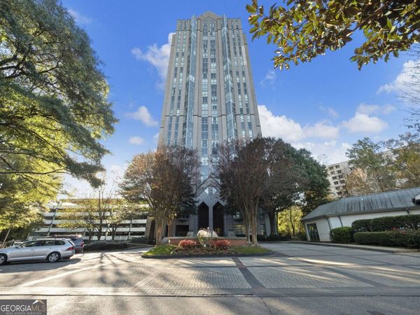 2870 Pharr Court South NW, Unit 1405, Atlanta, GA 30305