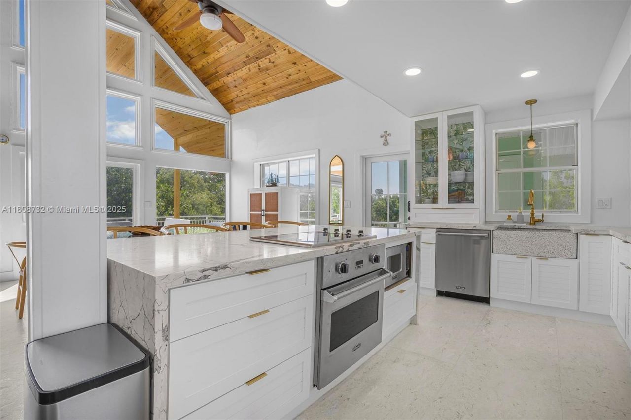 41 Mutiny Pl, Key Largo, FL 33037 Photo