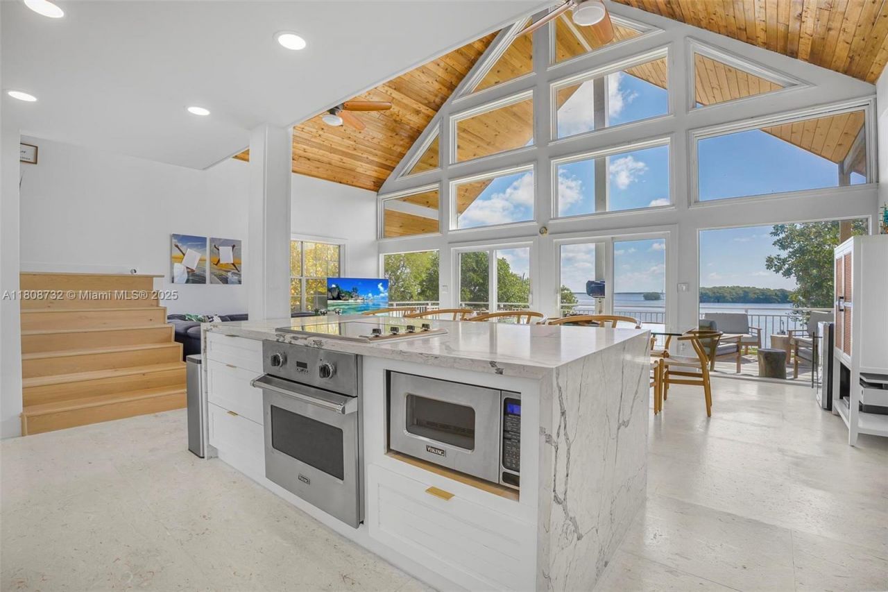 41 Mutiny Pl, Key Largo, FL 33037 Photo