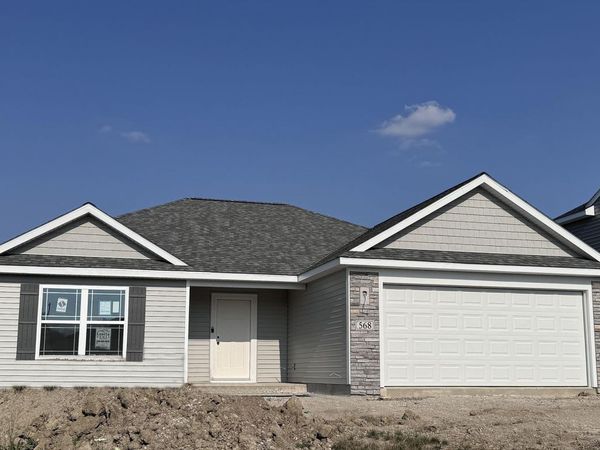 568 Lago Court, Fort Wayne, IN 46818