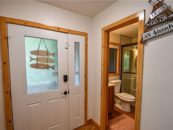 327 Brucken Stravenue, Unit 601, Helen, GA 30545