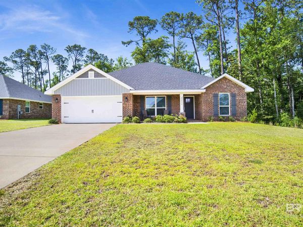 22894 Ridgewood Drive, Robertsdale, AL 36567
