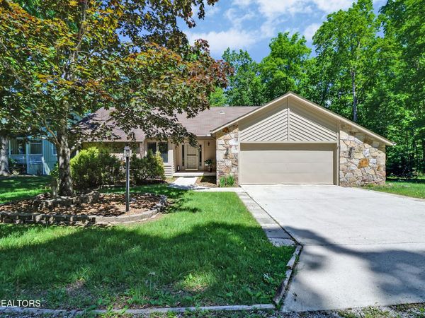 116 Rolling Green Drive, Crossville, TN 38558