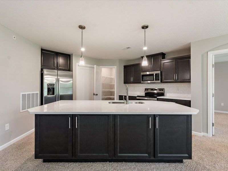 523 Tradition Ridge, Unit 81204, Union Twp, OH 45245 Photo 3