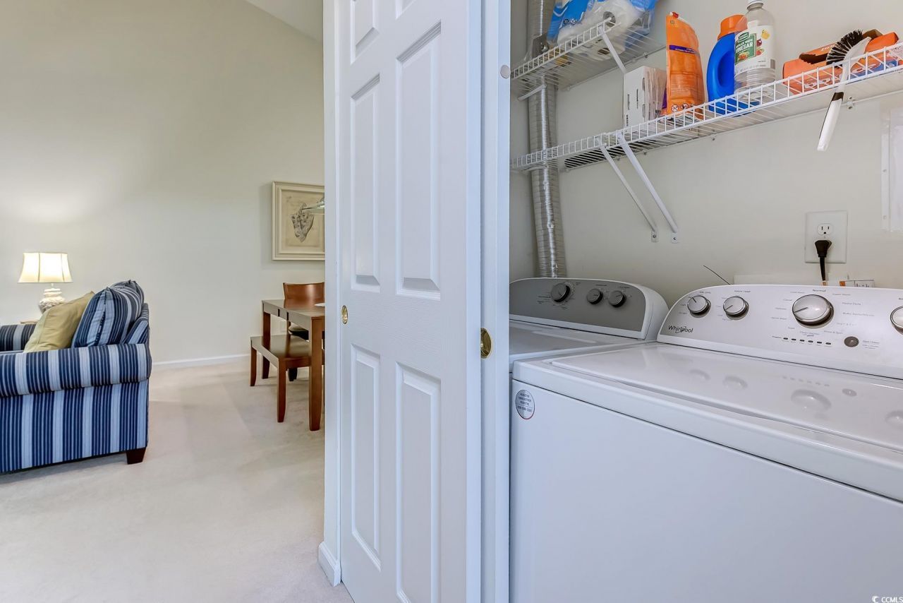 601 N Hillside Dr. Photo 25