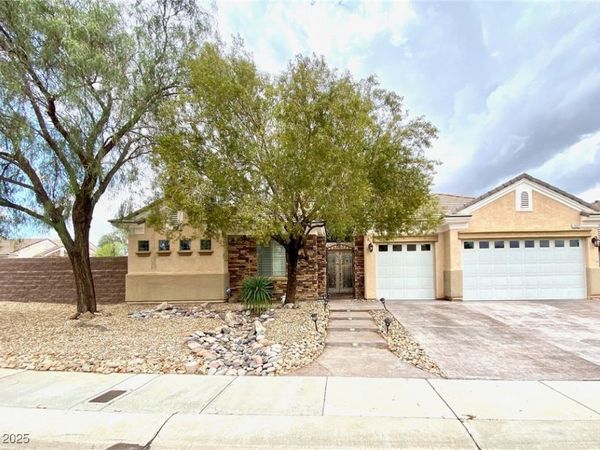 1127 Pinto Horse Avenue, Henderson, NV 89052