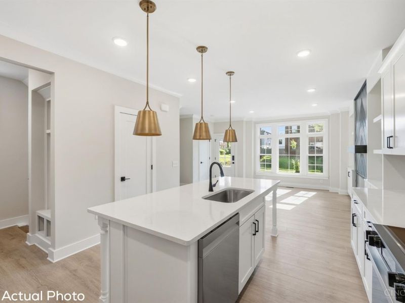 5005 Anderson Place, Unit 6, Cincinnati, OH 45227 Photo 2