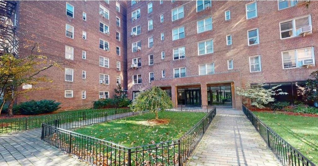 105-24 64, Unit 4L, Forest Hills, NY 11375 Main Photo