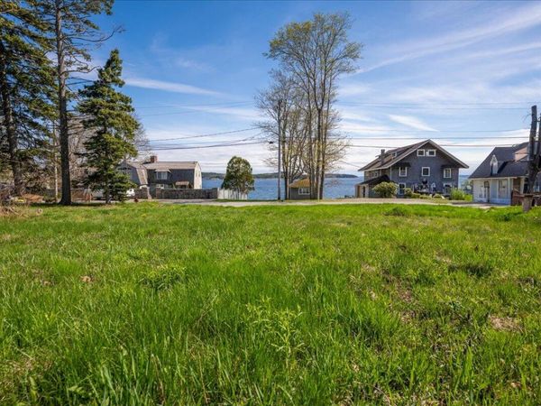 M17 L15 Perkins Street, Castine, ME 04421