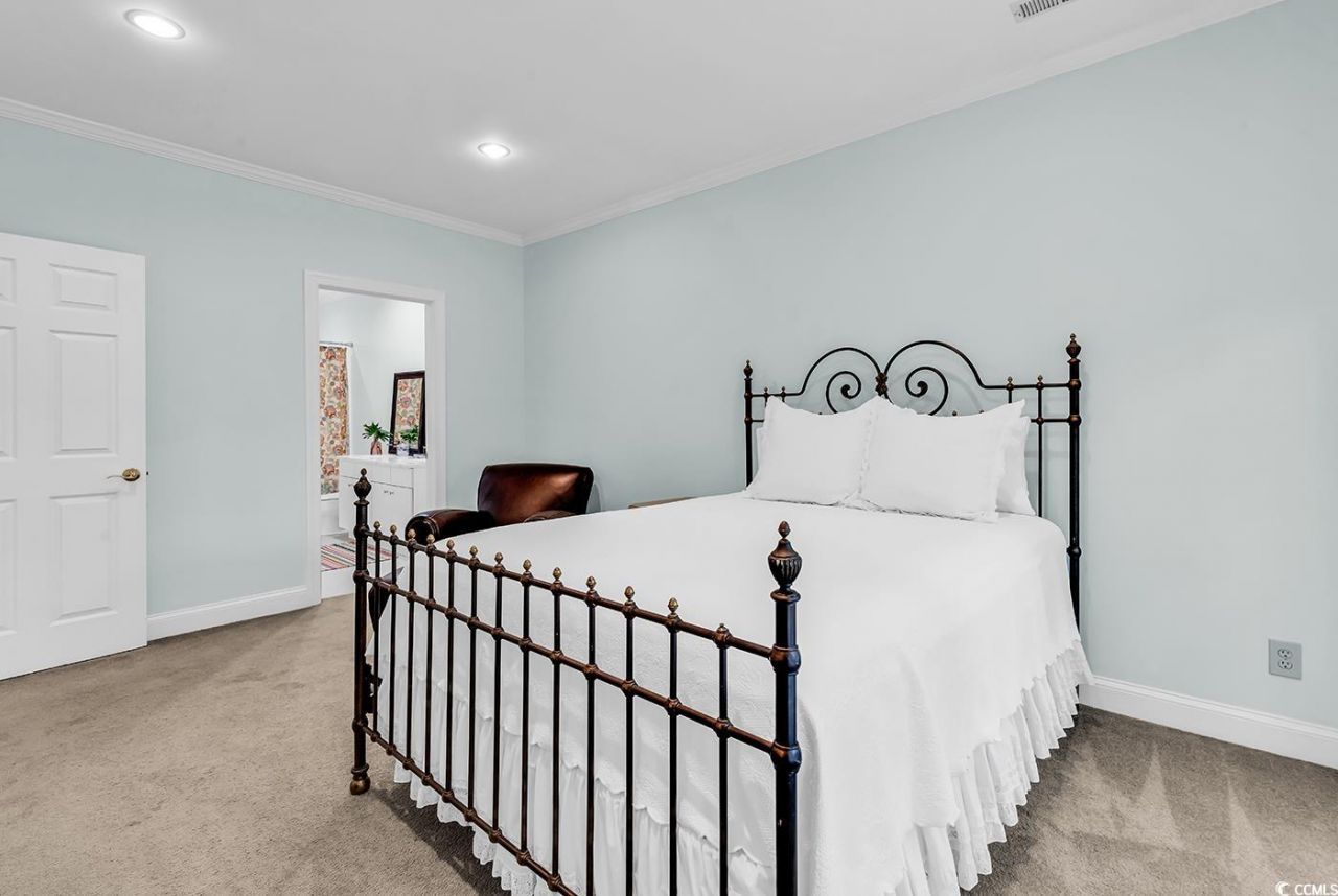 179 Golden Bear Dr. Photo 21