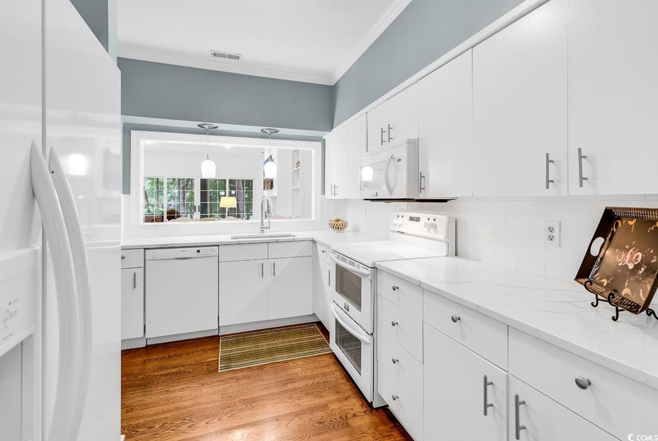 179 Golden Bear Dr. Photo 8