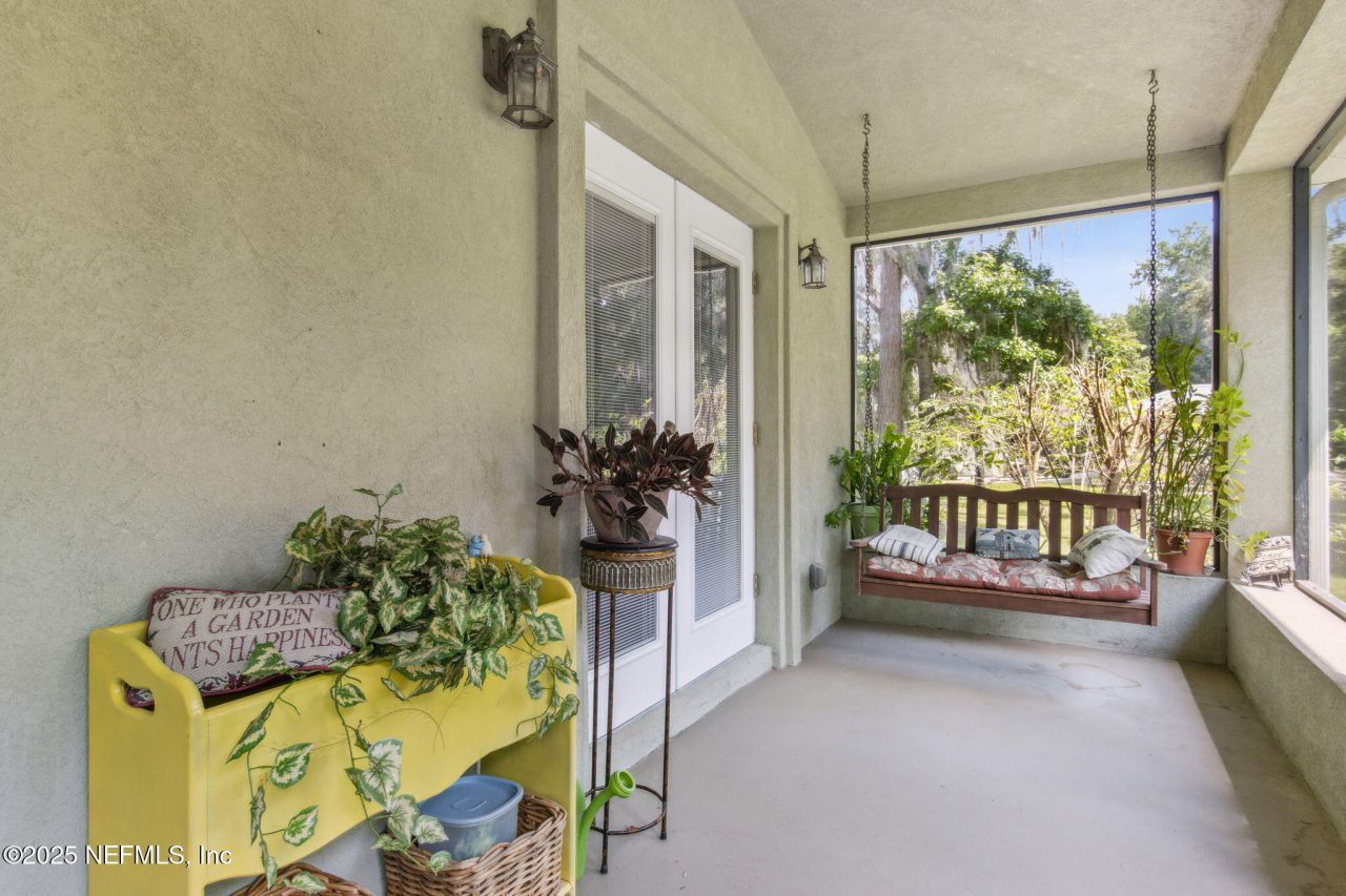 166 Mount Royal Avenue, Crescent City, FL 32112 Photo