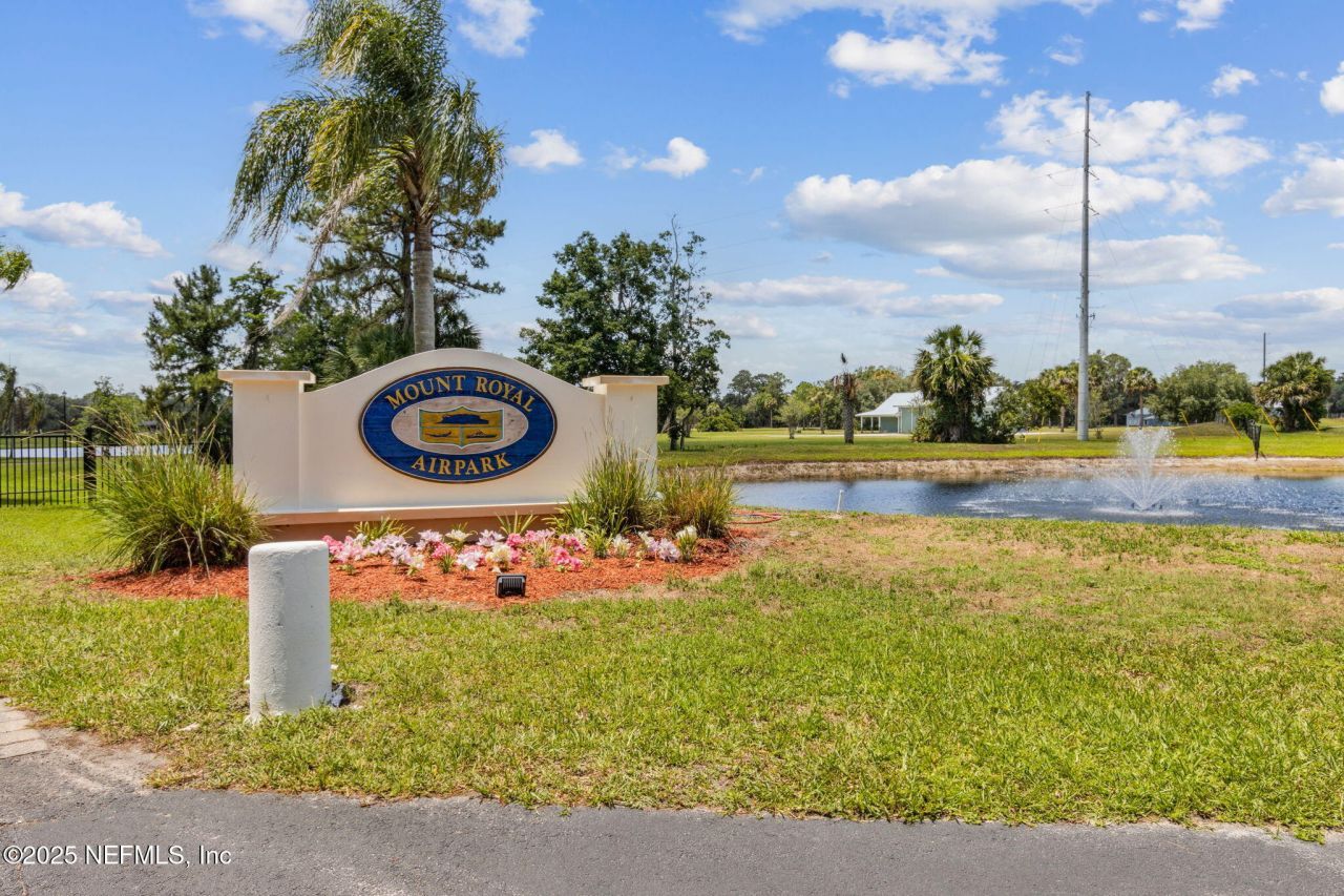 166 Mount Royal Avenue, Crescent City, FL 32112 Photo