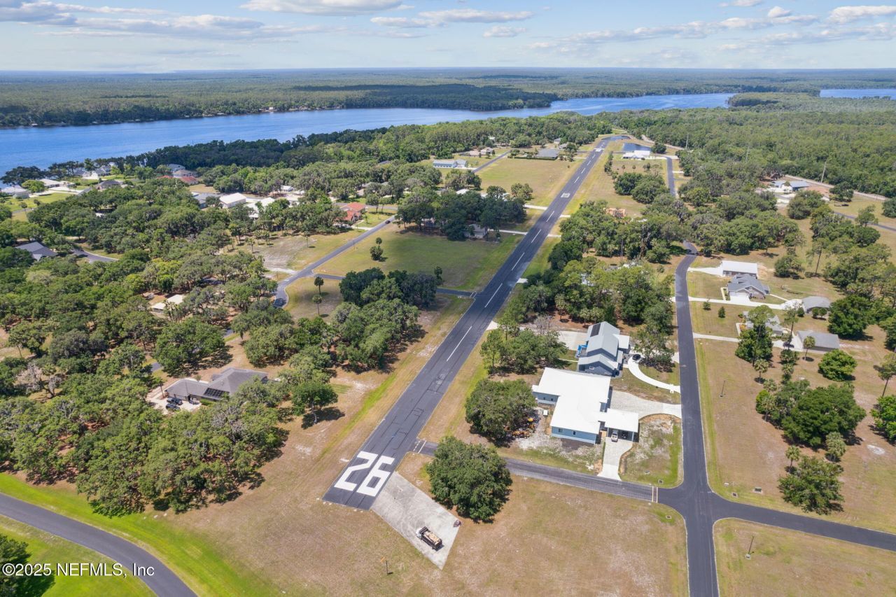 166 Mount Royal Avenue, Crescent City, FL 32112 Photo