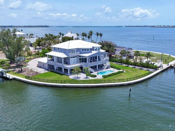 565 GREEN DOLPHIN DRIVE S, PLACIDA, FL 33946