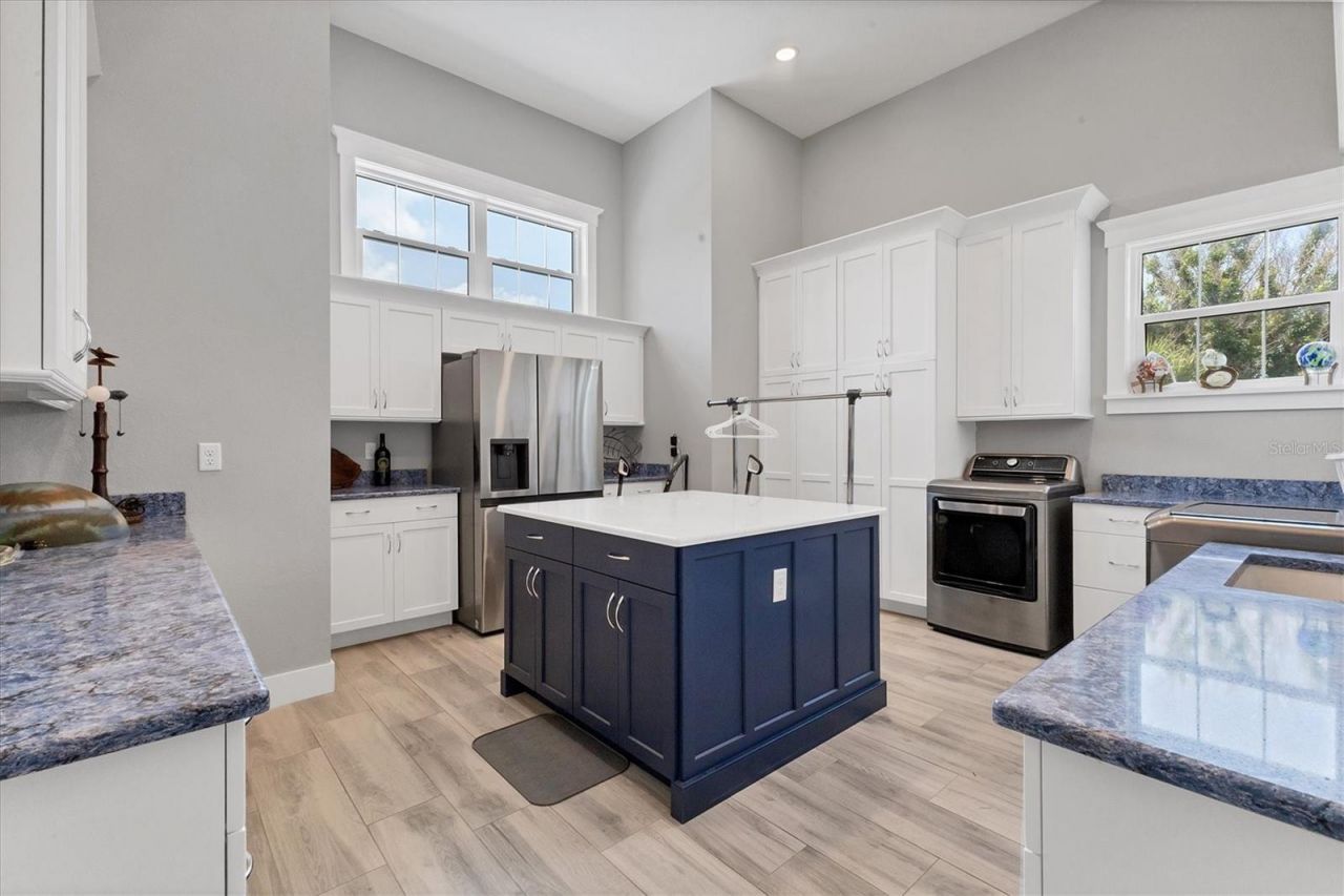 565 Green Dolphin Drive S, Placida, FL 33946 Photo