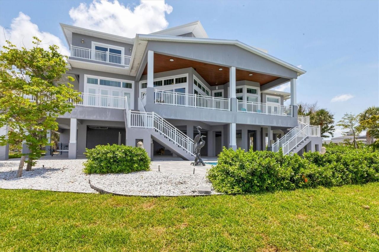 565 Green Dolphin Drive S, Placida, FL 33946 Photo