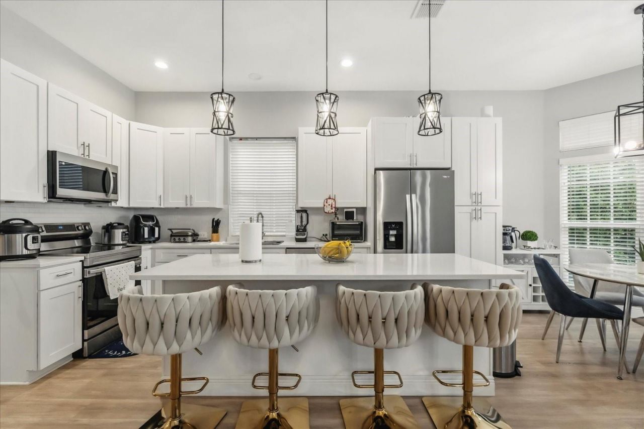 704 Honeysuckle Avenue, Celebration, FL 34747 Photo