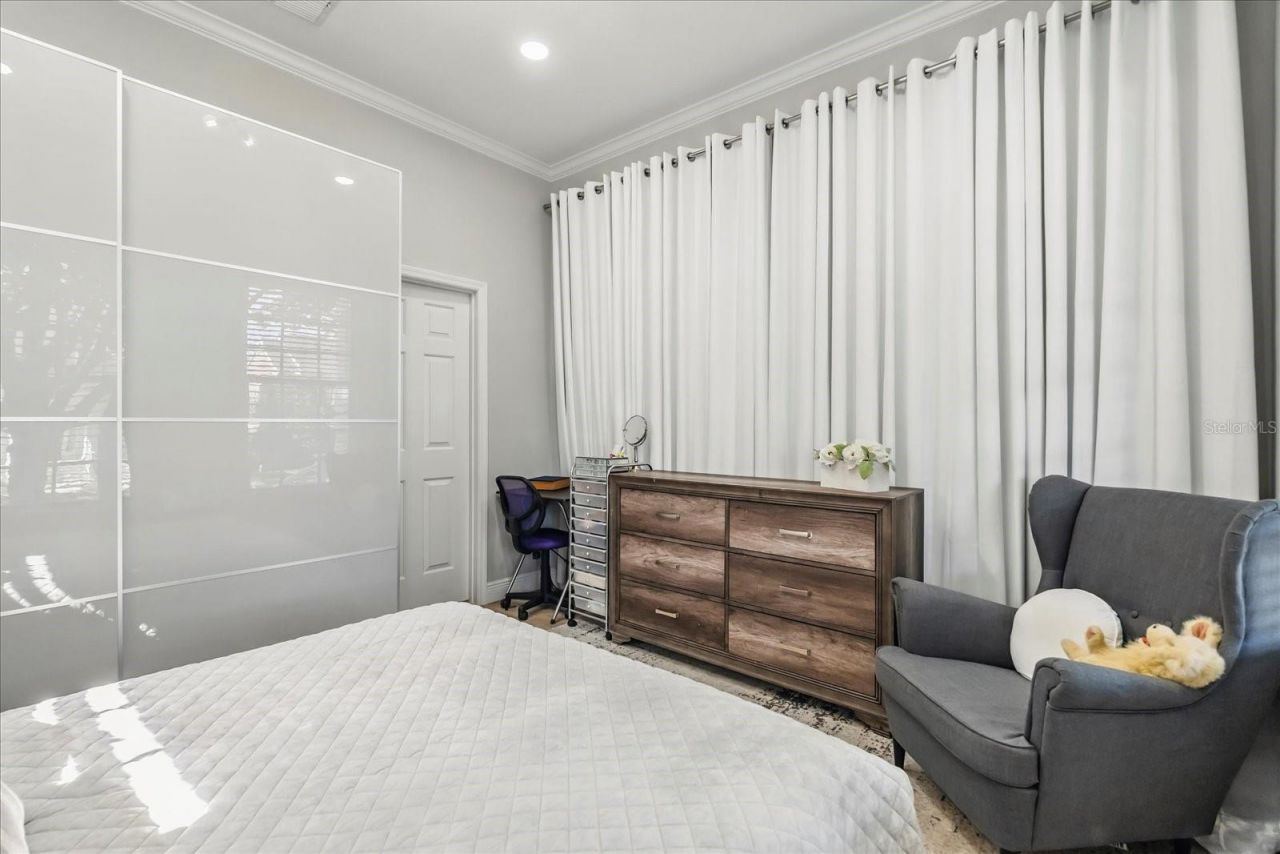 704 Honeysuckle Avenue, Celebration, FL 34747 Photo