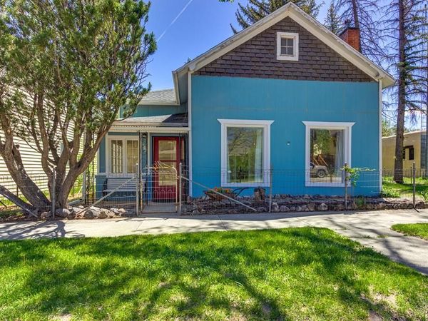 319 S Main St, La Veta, CO 81055