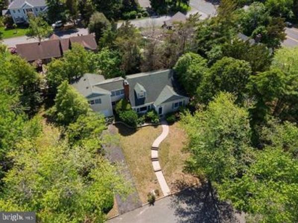 209 BERKSHIRE AVENUE, LINWOOD, NJ 08221